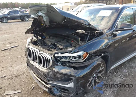 2022 BMW X1 xDrive28I z USA, uszkodzony, nr VIN WBXJG9C08N5U54994